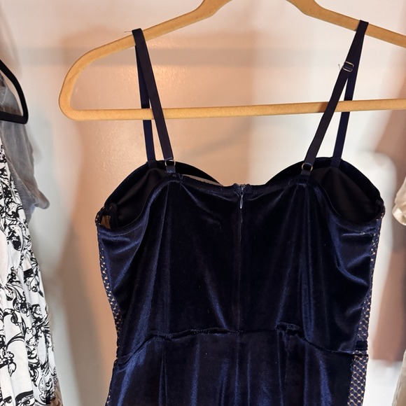 Papaya‎ Velvet Bustier BodyCon Dress Blue Velvet With Mesh Accents Size Large - Picture 7 of 9